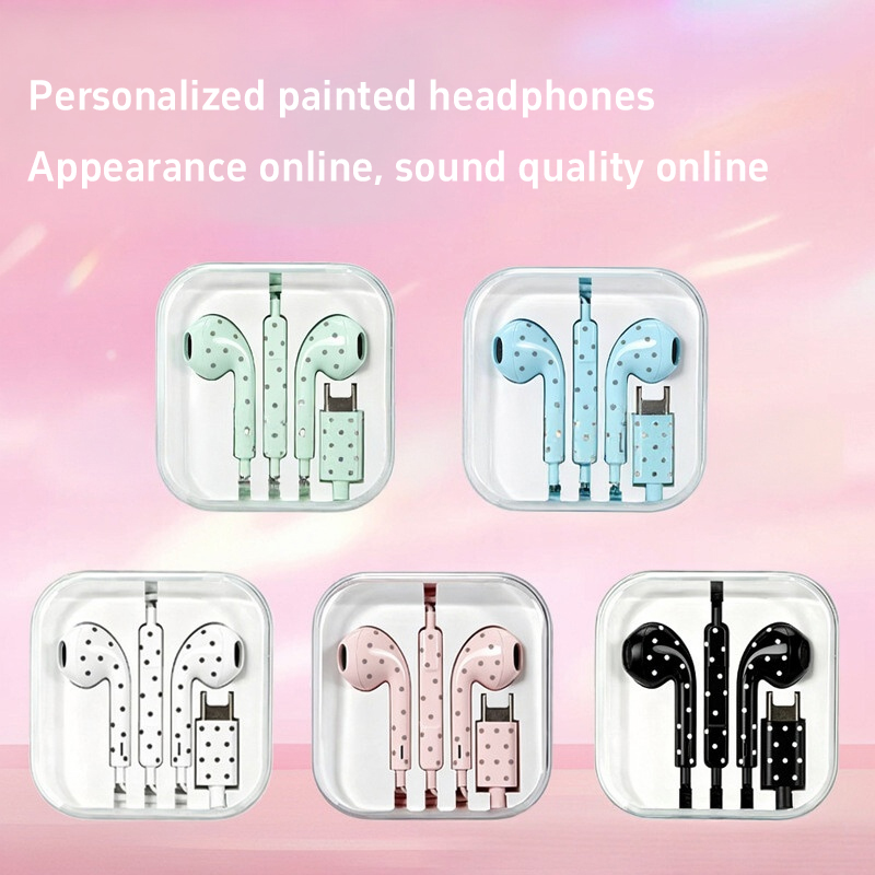 Urocze słuchawki douszne w kro – Wired Earphone Mic recenzja i cena